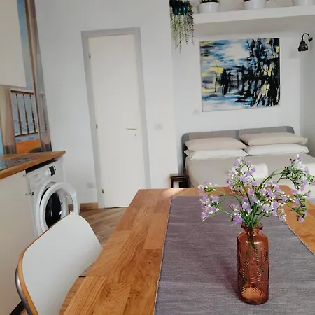 Daire Holidays In At Luigi's - Trastevere