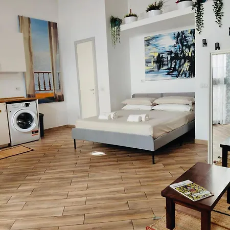 Holidays In At Luigi's - Trastevere * Roma